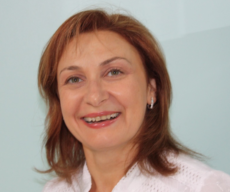 Yeneta Zenin, LoKation real estate agent