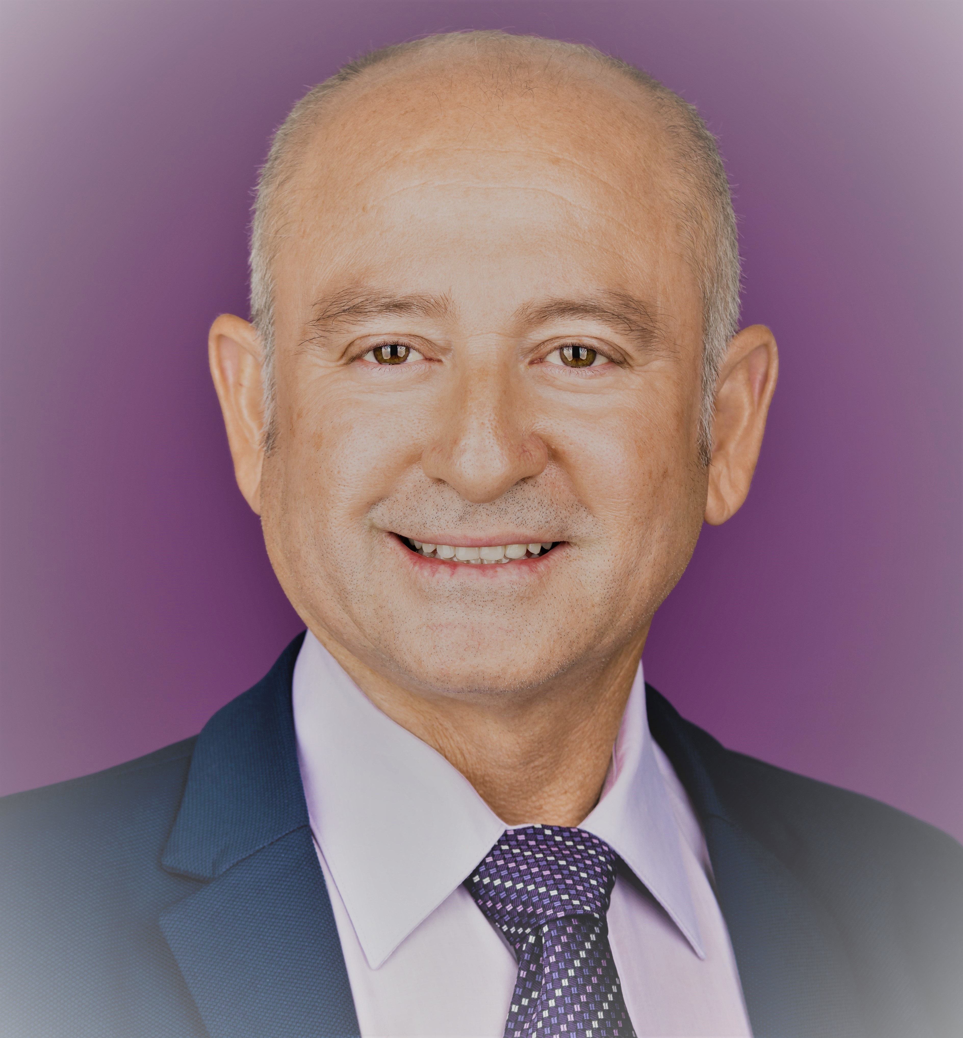 Oscar Estrada, LoKation real estate agent