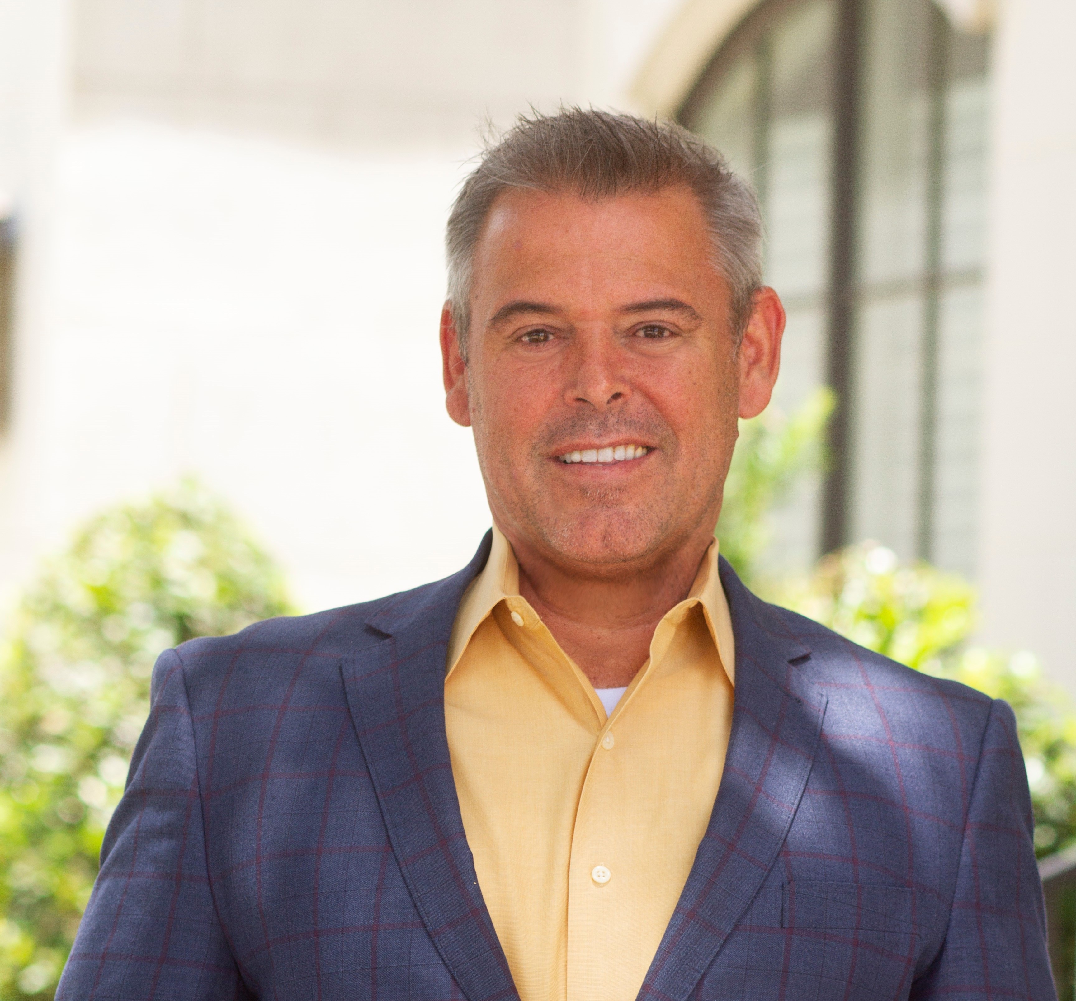 Raymond Meinhardt, LoKation real estate agent