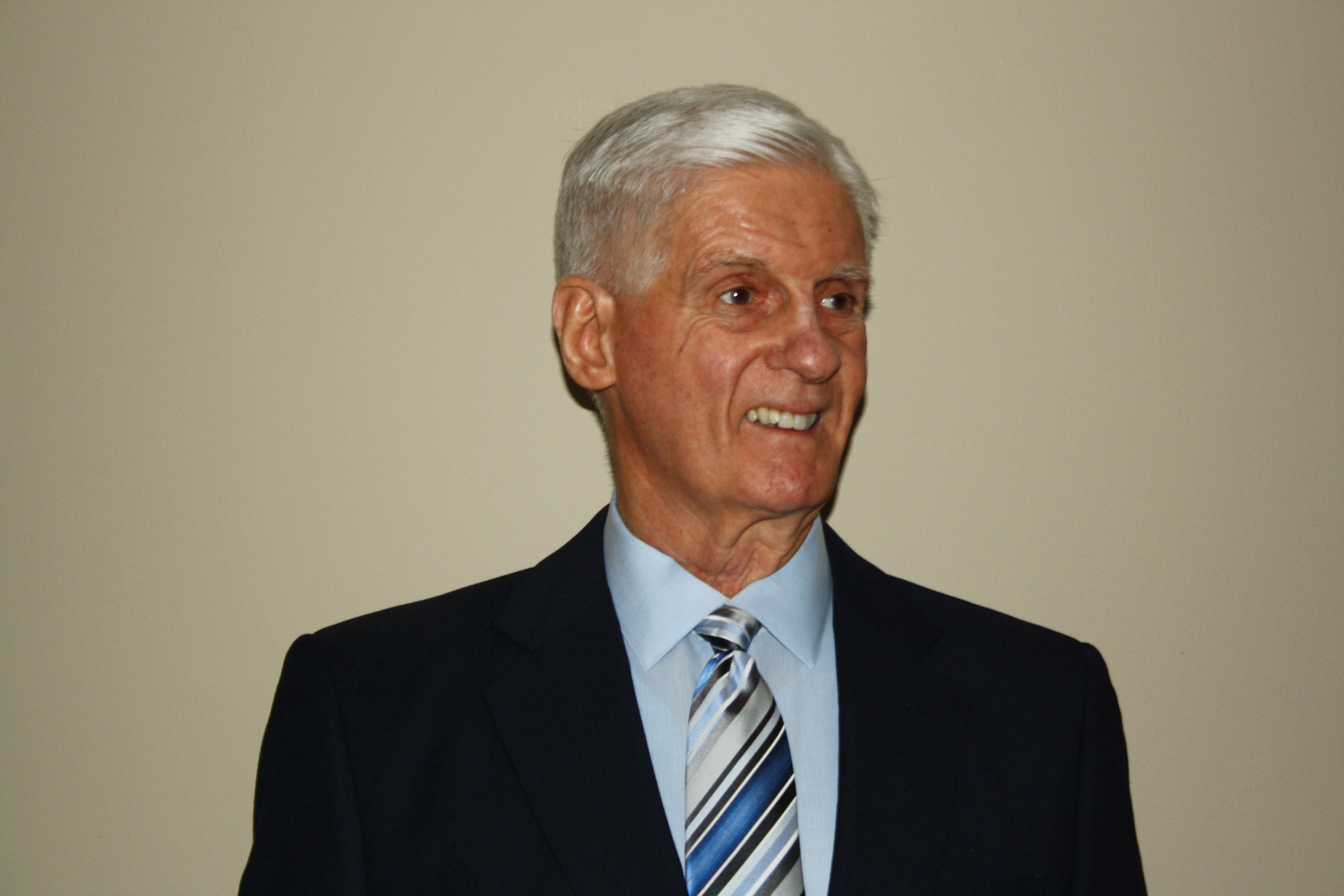 Robert Rayl, LoKation real estate agent