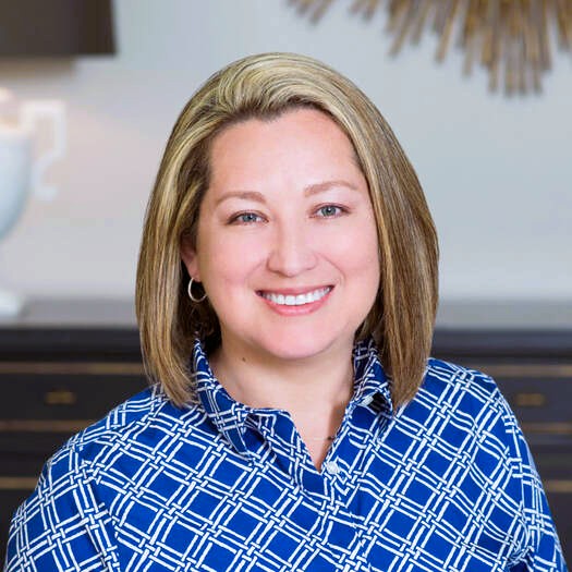 Iveth Caruso, LoKation real estate agent