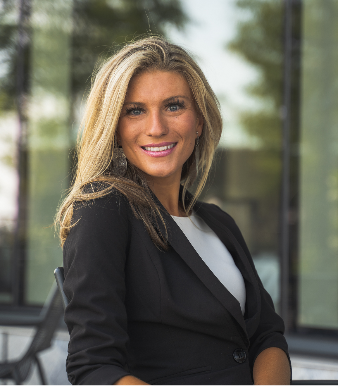 Lindsay Higgins, LoKation real estate agent