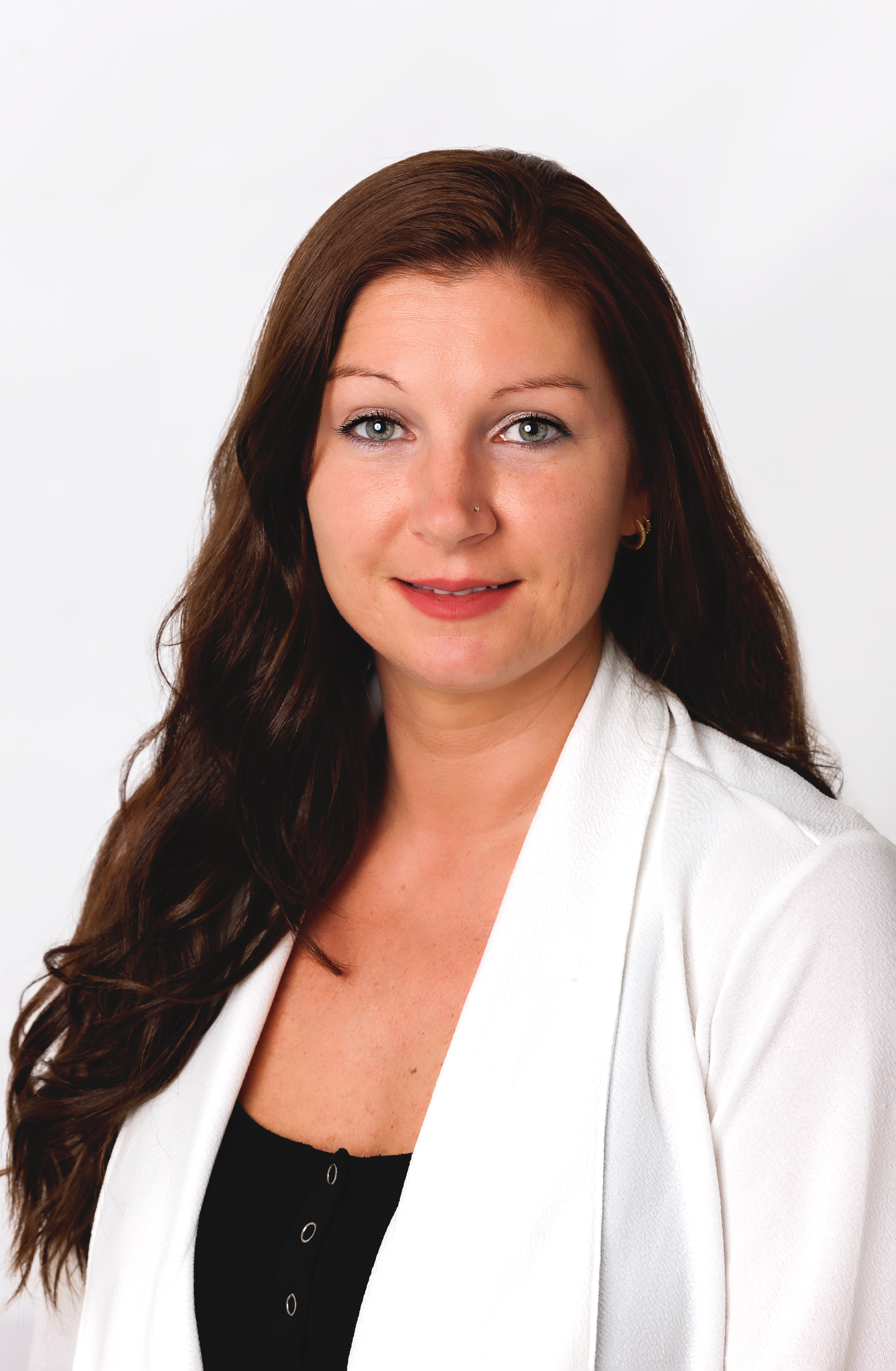 Elizabeth  Hunter, LoKation real estate agent