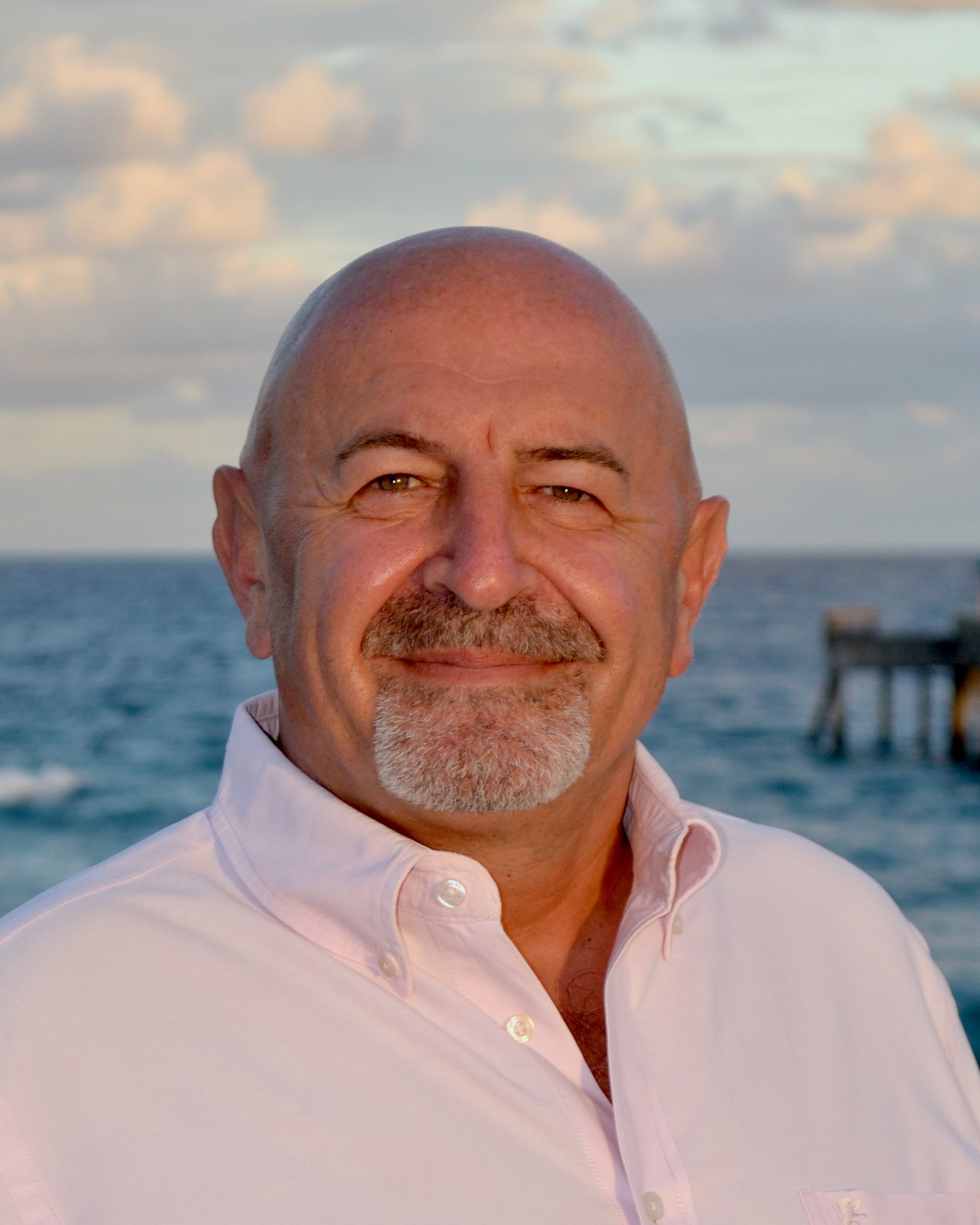 Harry Moumdjian, LoKation real estate agent