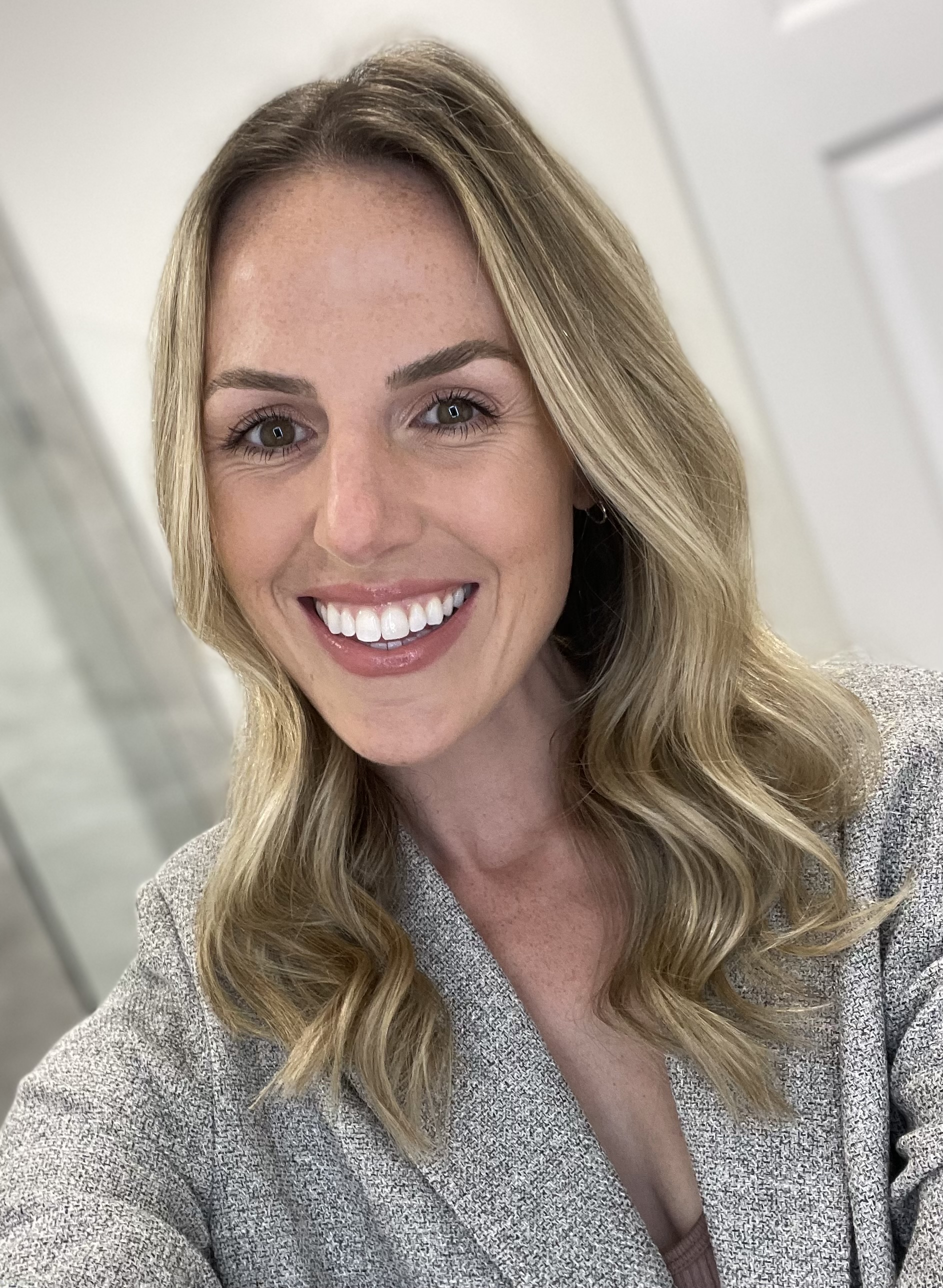 Hannah Kohl, LoKation real estate agent