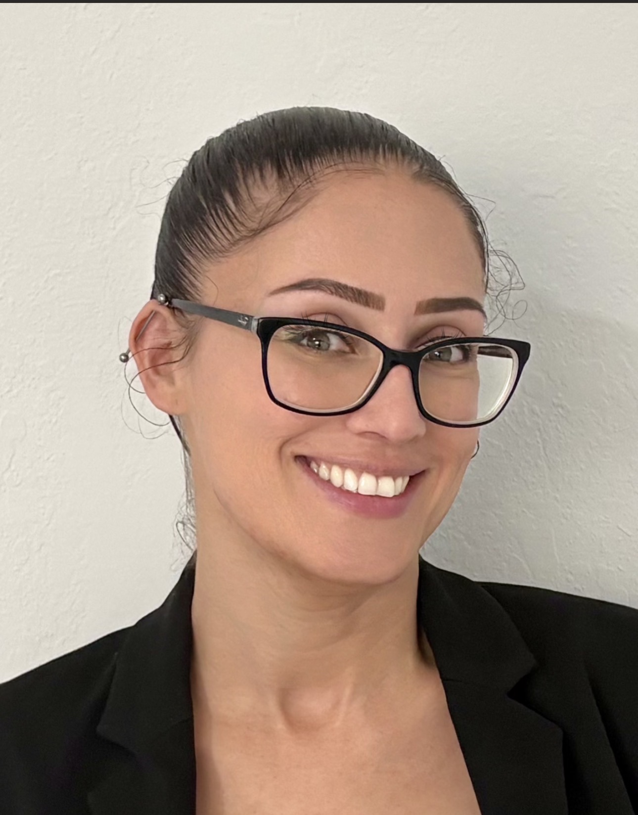 Jomary Colon, LoKation real estate agent