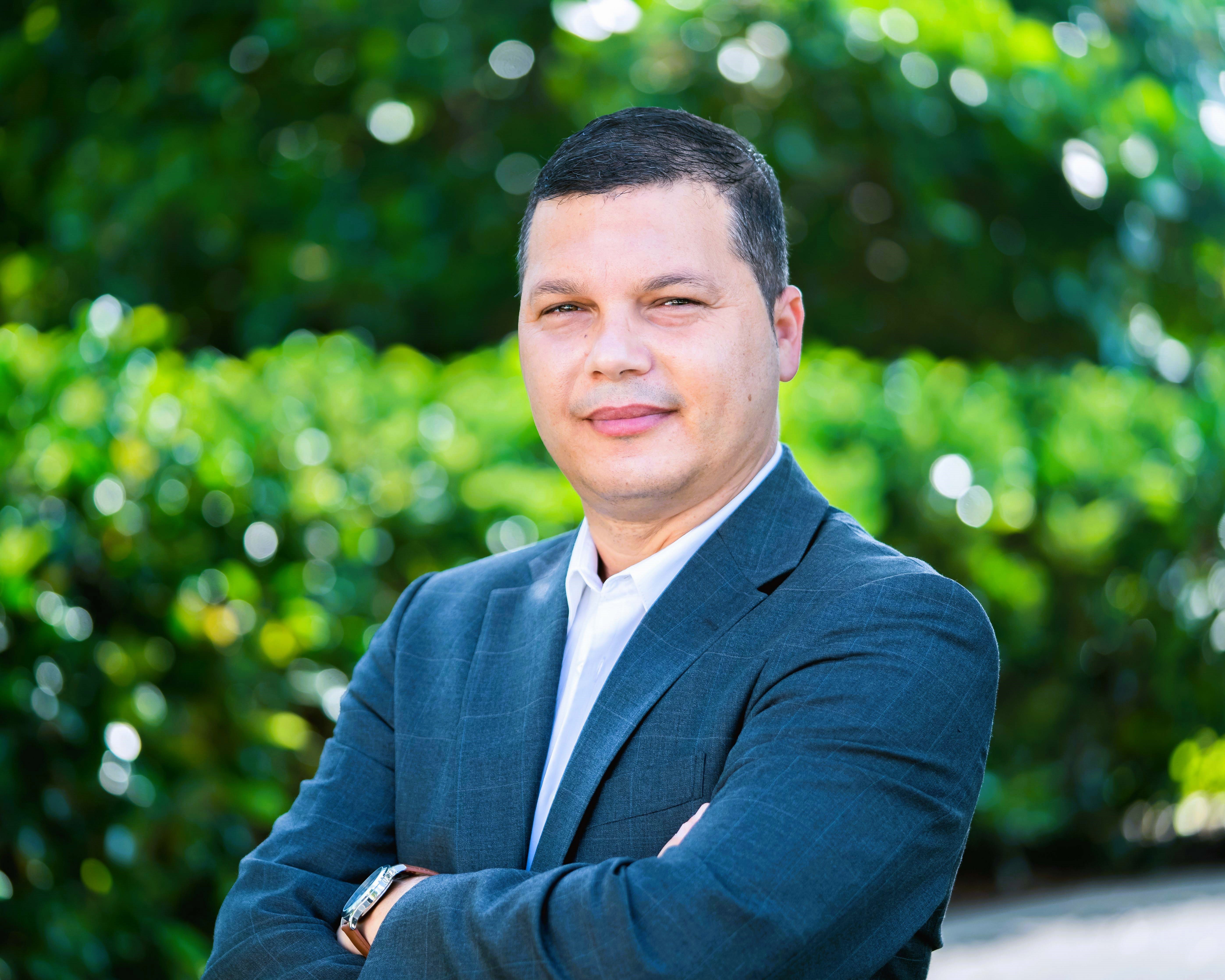 Dariel Leon Sanchez, LoKation real estate agent