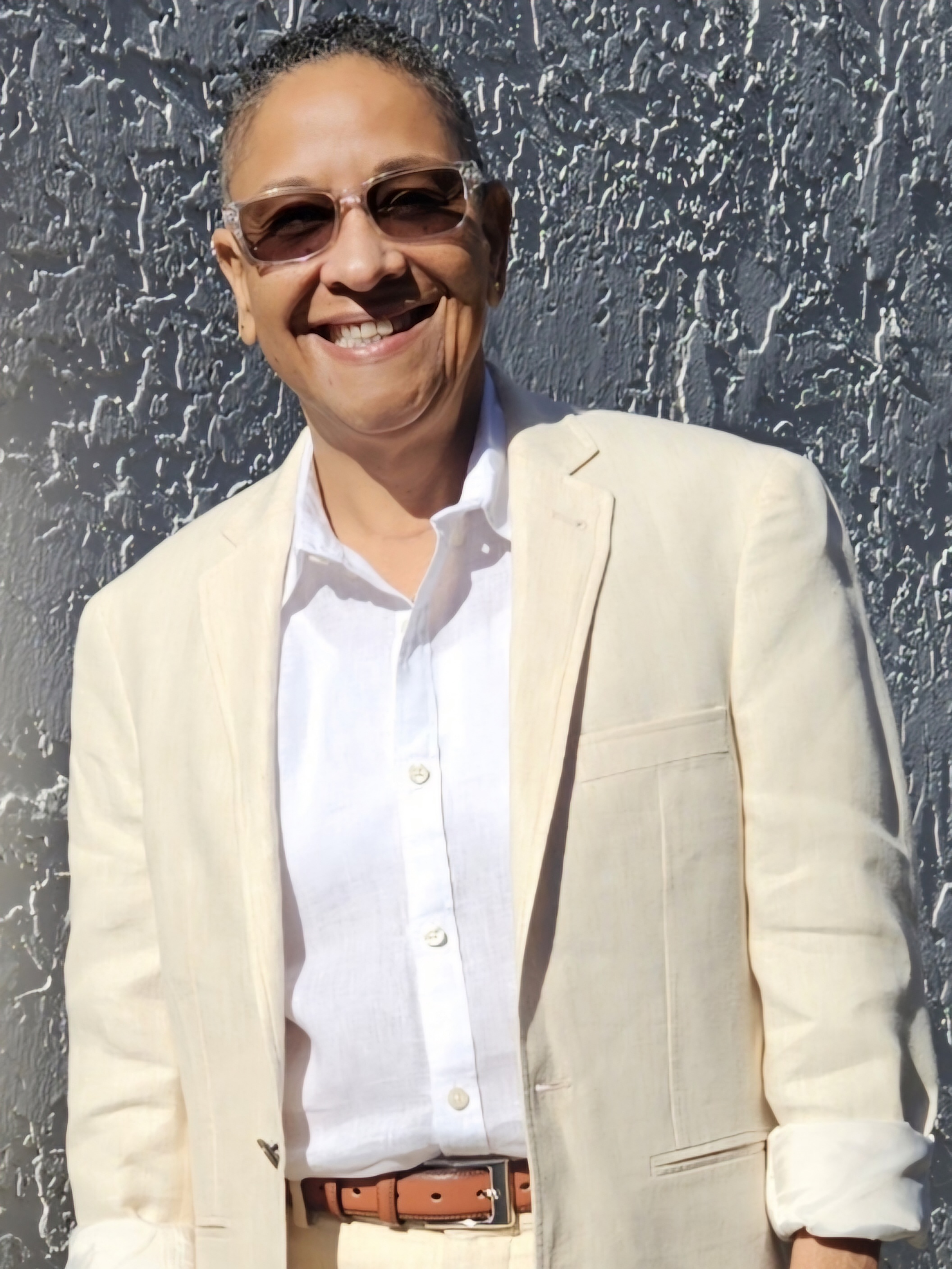Gloria Colon, LoKation real estate agent