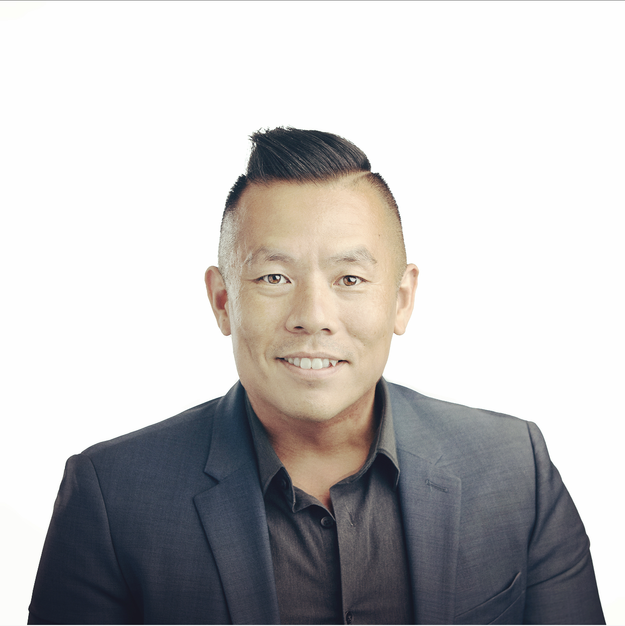 Kai Lin Chu, LoKation real estate agent