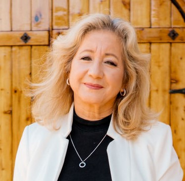 Vilma Lopez, LoKation real estate agent