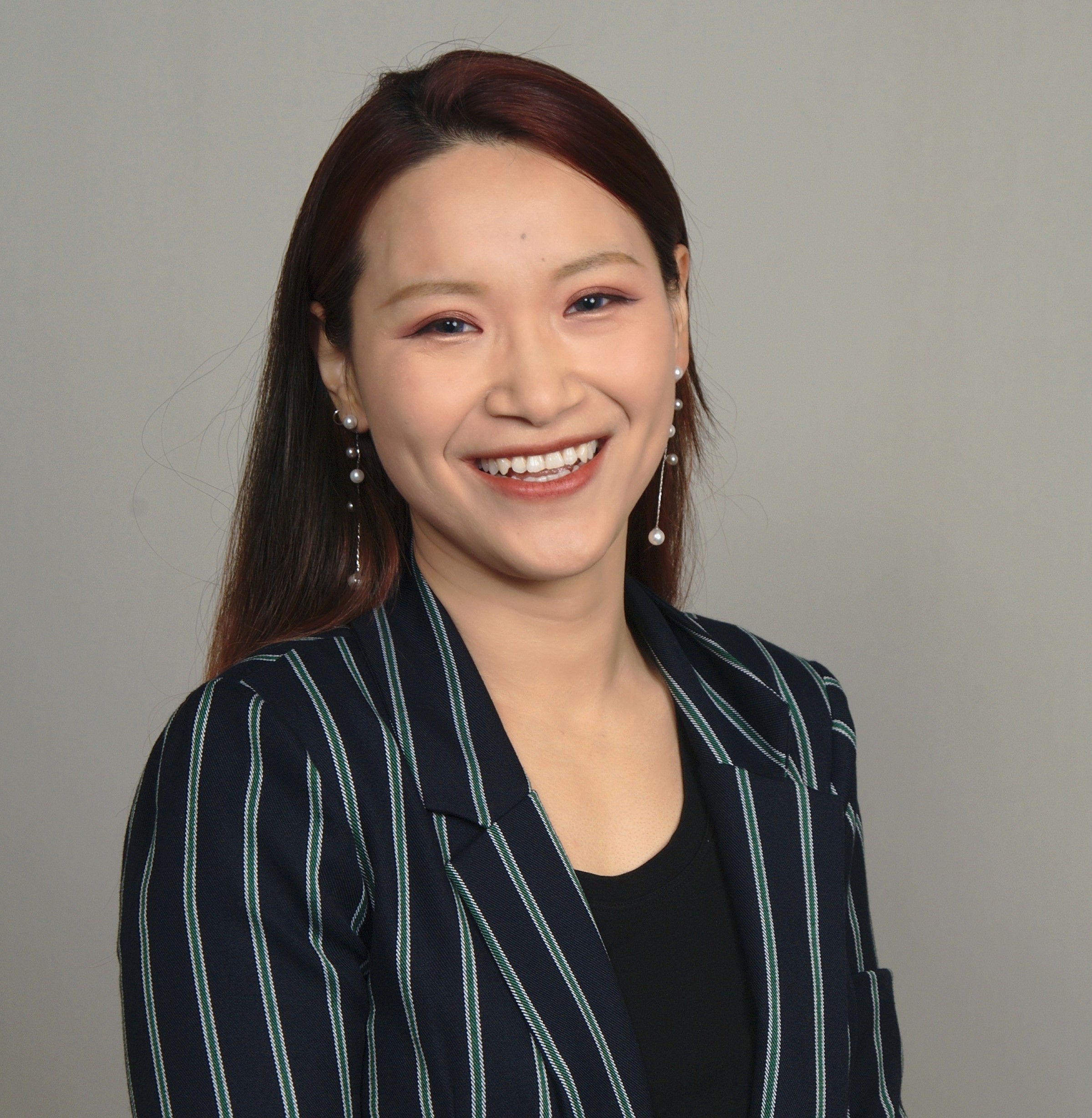 LU HE, LoKation real estate agent