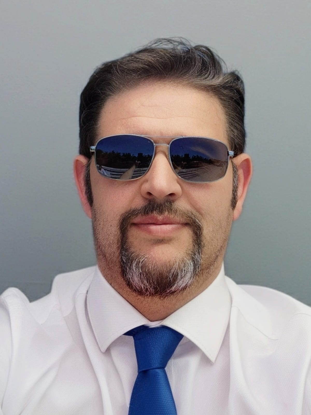 Reinolds Mane, LoKation real estate agent