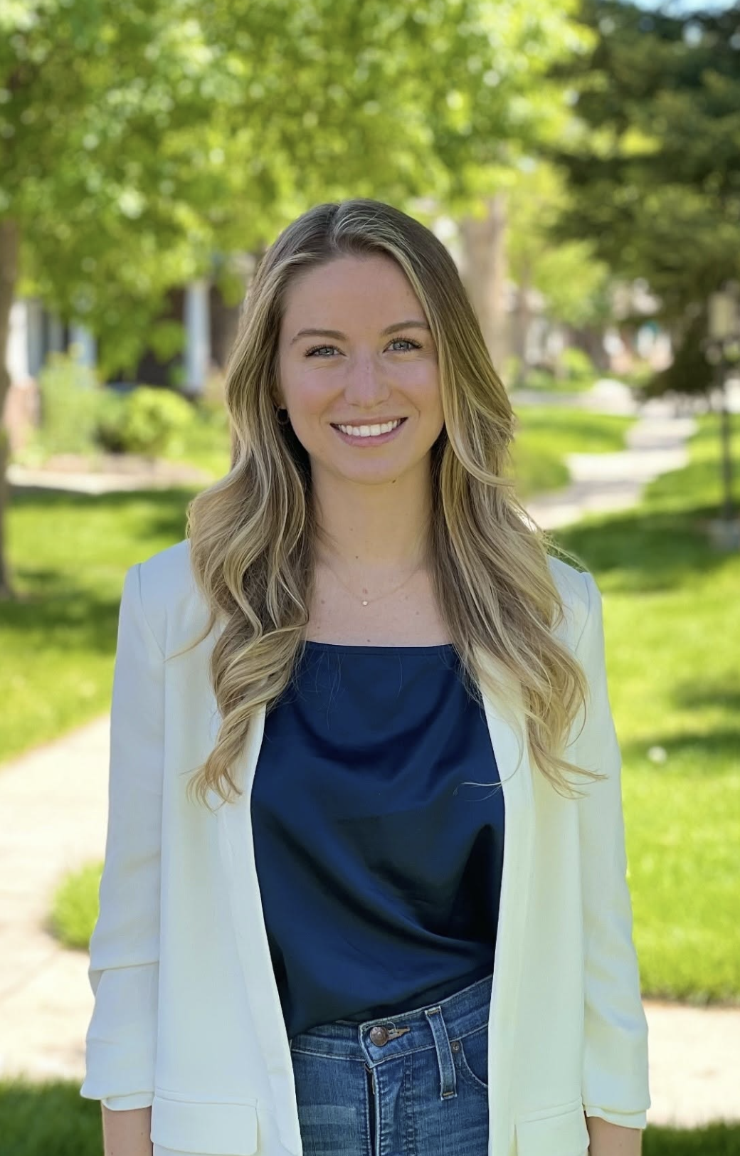 Ana Gordon, LoKation real estate agent