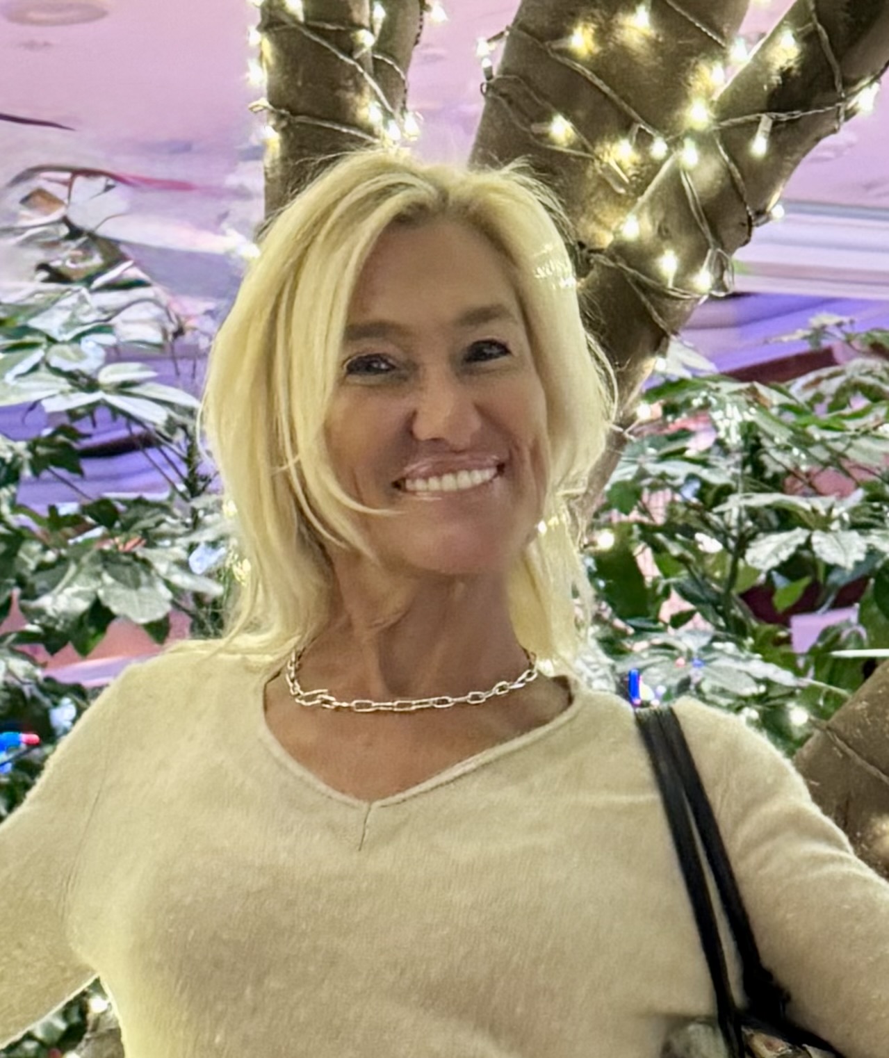 IVANA BUTLER, LoKation real estate agent