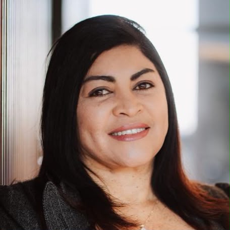 Francia Pantoja, LoKation real estate agent